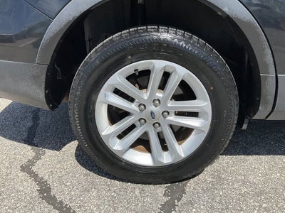 2015 Ford Explorer Base