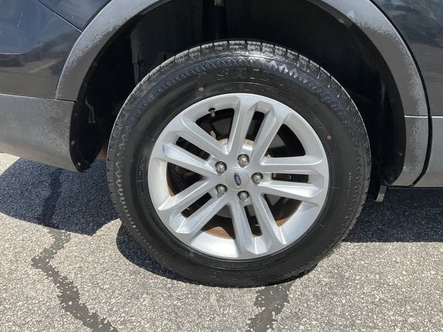 2015 Ford Explorer Base