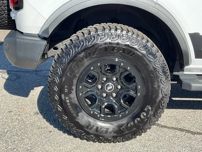 2023 Ford Bronco Base