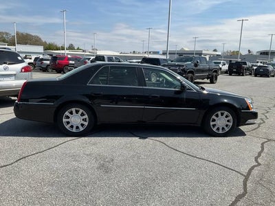 2011 Cadillac DTS Base