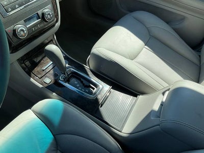 2011 Cadillac DTS Luxury Collection