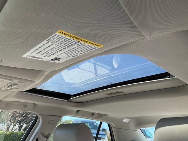 2011 Cadillac DTS Luxury Collection