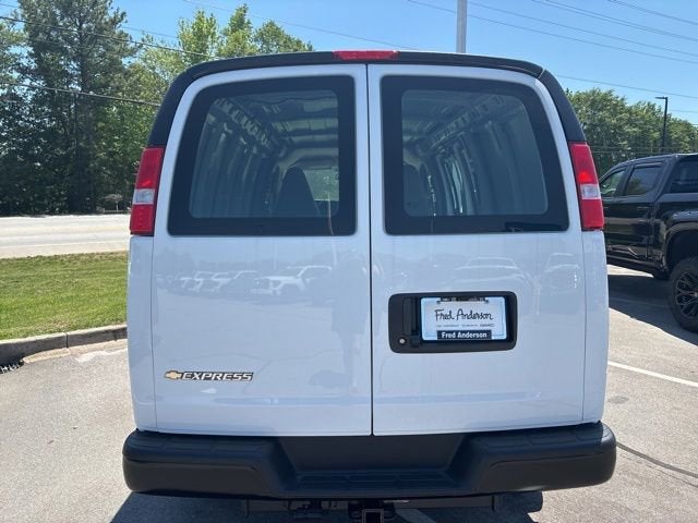 2026 Chevrolet Express Cargo WT