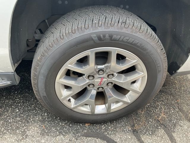 2017 GMC Yukon XL SLT