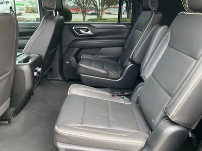 2022 GMC Yukon XL SLT