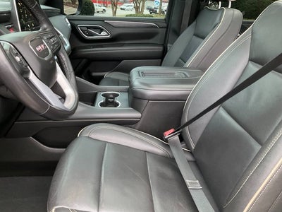 2022 GMC Yukon XL SLT