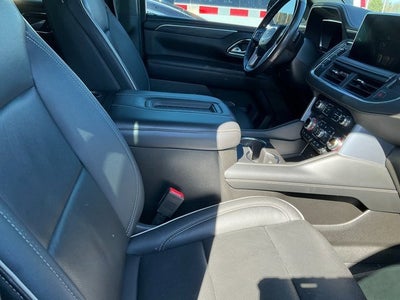 2022 GMC Yukon XL SLT