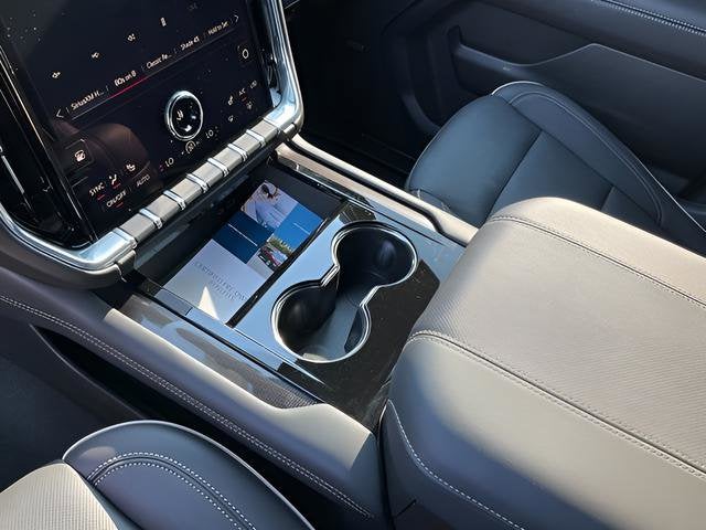 2025 GMC Yukon XL Elevation