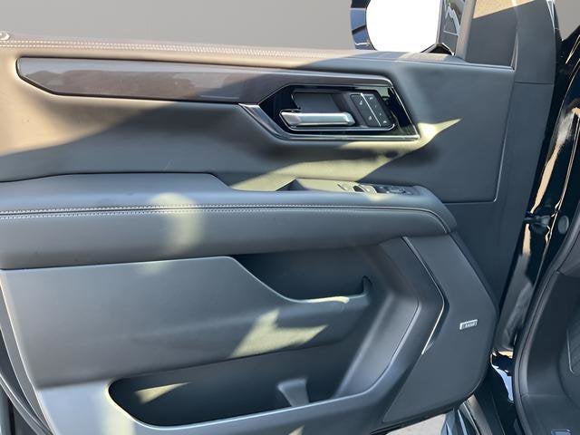 2025 GMC Yukon XL Elevation