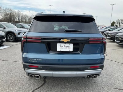 2026 Chevrolet Traverse LT