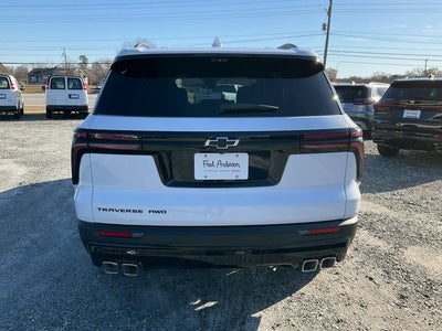 2026 Chevrolet Traverse LT