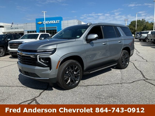 2025 Chevrolet Tahoe LS