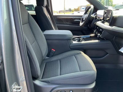 2025 Chevrolet Tahoe LS