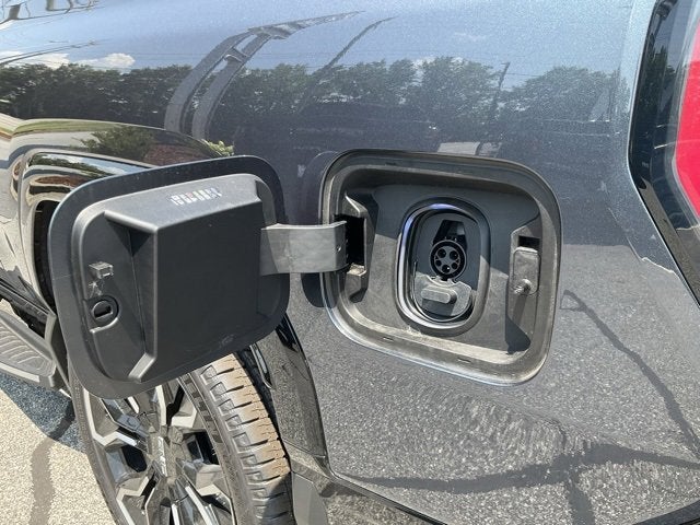 2025 GMC Sierra EV Max Range Denali