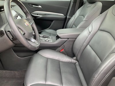 2023 Cadillac XT4 Premium Luxury