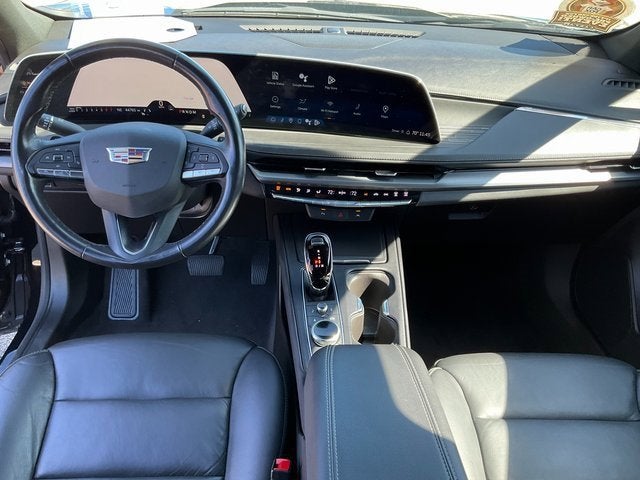 2024 Cadillac XT4 Premium Luxury