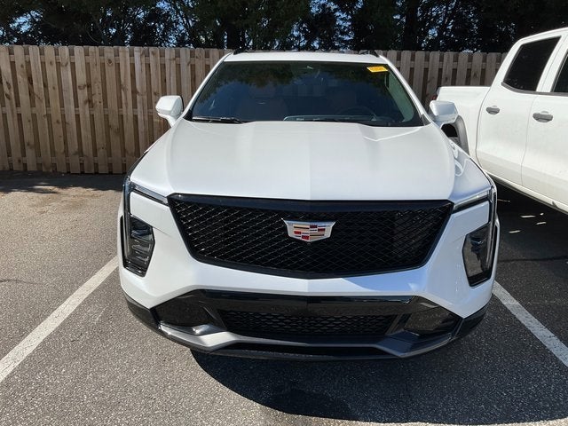 2025 Cadillac XT4 Sport