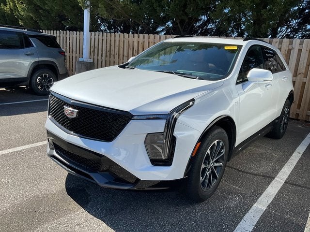2025 Cadillac XT4 Sport