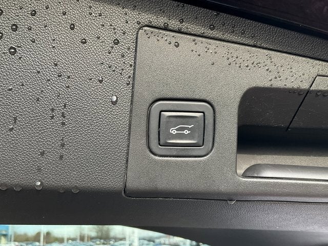 2017 Cadillac XT5 Luxury FWD