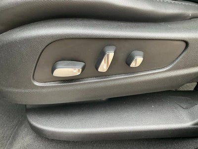 2017 Cadillac XT5 Luxury FWD