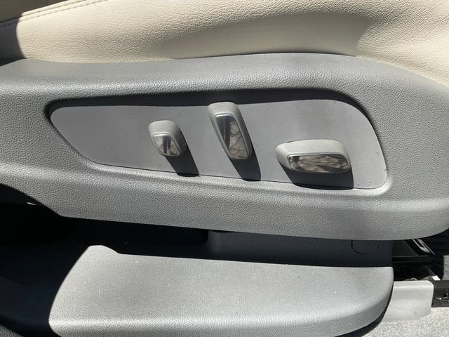 2017 Cadillac XT5 Premium Luxury FWD