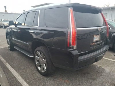 2017 Cadillac Escalade Luxury