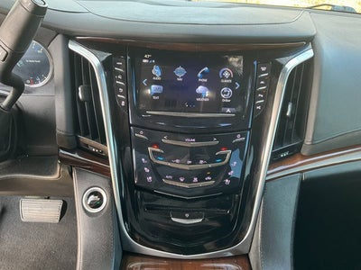 2018 Cadillac Escalade ESV Luxury