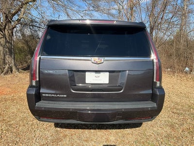 2018 Cadillac Escalade ESV Luxury