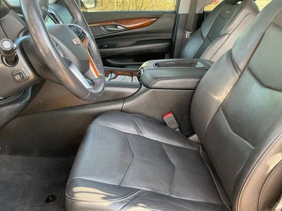 2018 Cadillac Escalade ESV Luxury