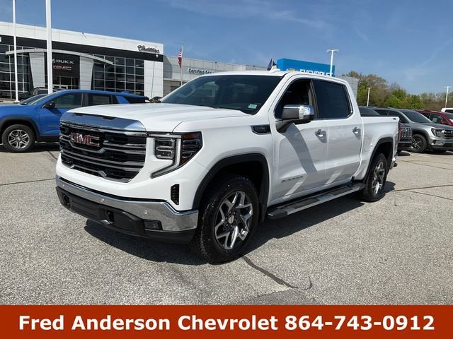 2026 GMC Sierra 1500 SLT