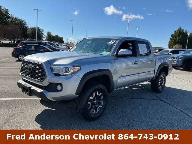 2022 Toyota Tacoma 4WD SR
