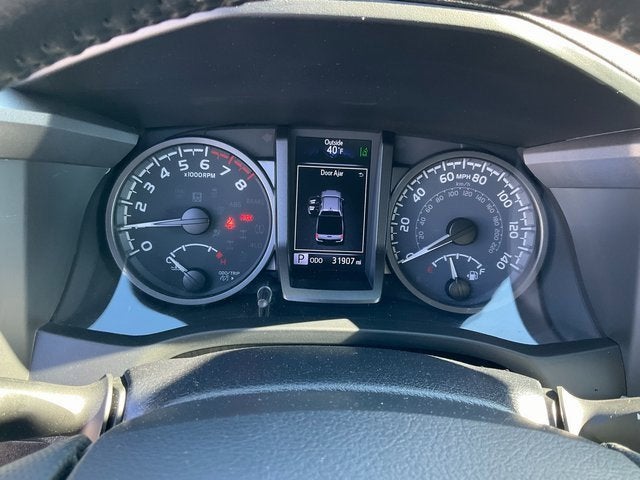 2022 Toyota Tacoma 4WD SR