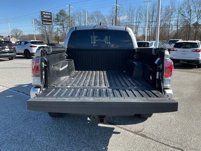 2022 Toyota Tacoma 4WD SR