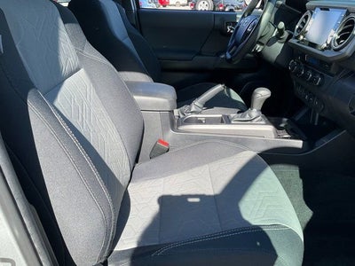 2022 Toyota Tacoma 4WD SR