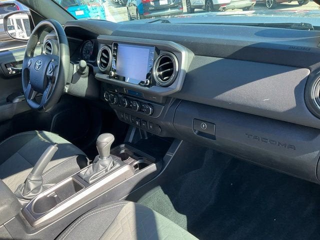 2022 Toyota Tacoma 4WD SR