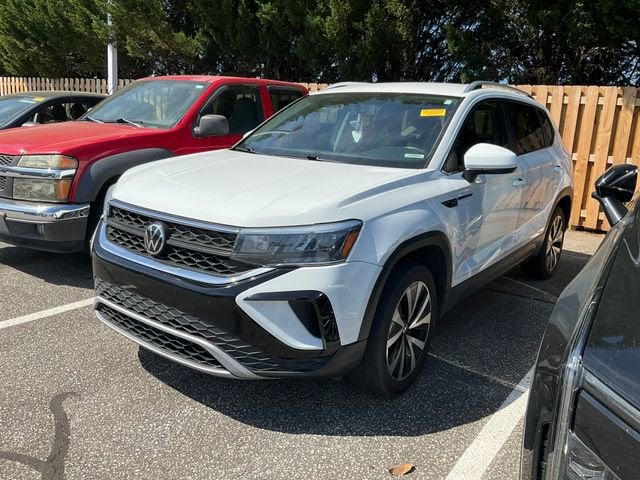 2022 Volkswagen Taos SE