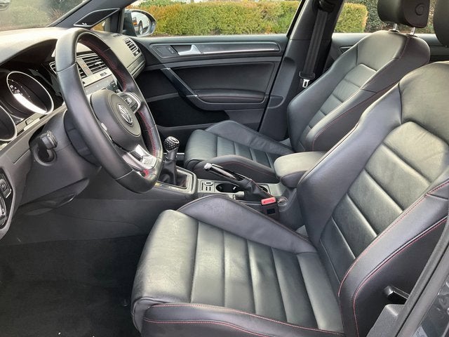 2019 Volkswagen Golf GTI S