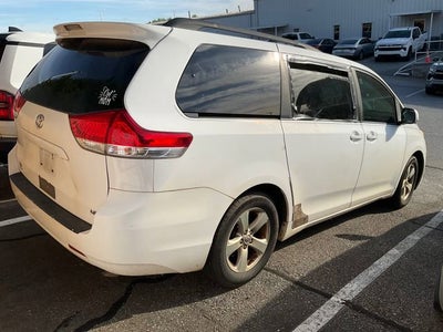 2011 Toyota Sienna LE AAS