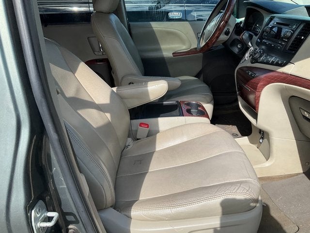 2014 Toyota Sienna XLE