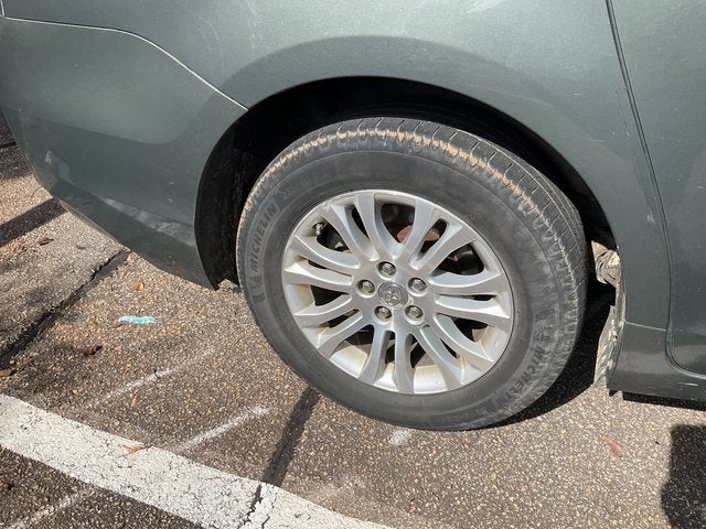 2014 Toyota Sienna XLE