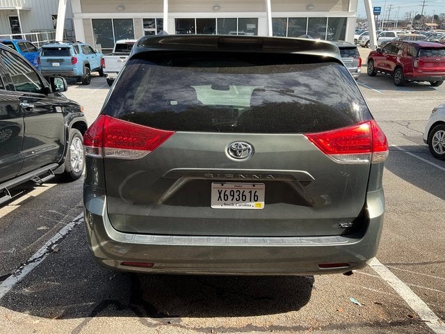 2014 Toyota Sienna XLE