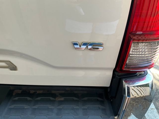 2018 Toyota Tacoma SR5