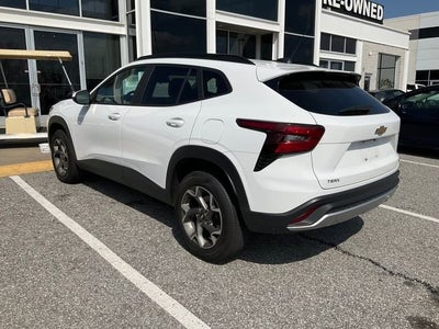 2025 Chevrolet Trax LT