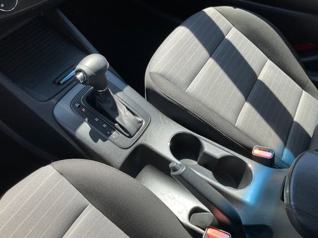 2016 Kia Forte 5-Door LX