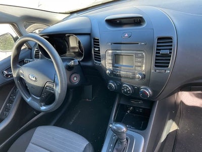 2016 Kia Forte 5-Door LX