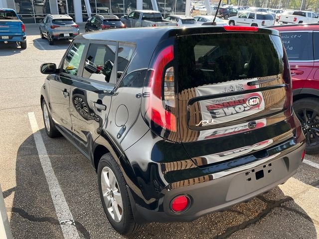 2019 Kia Soul Base