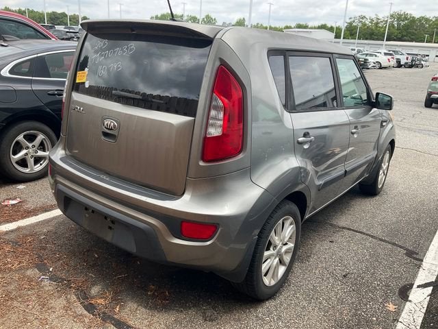 2013 Kia Soul Base