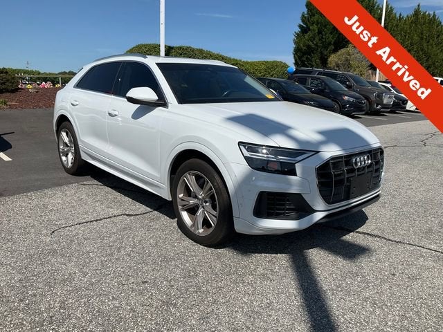 2020 Audi Q8 Premium Plus