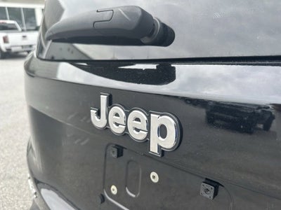 2019 Jeep RENE Base